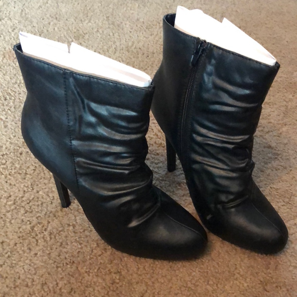 Codify Black Leather High-heel Ankle Boots NEW